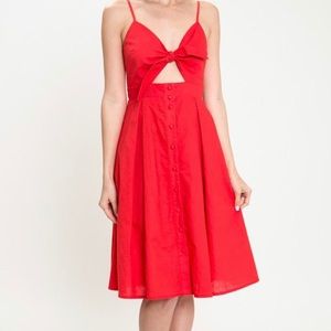 L’ATISTE red tie front button down dress. Sz M